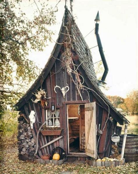 Witchcraft tree house